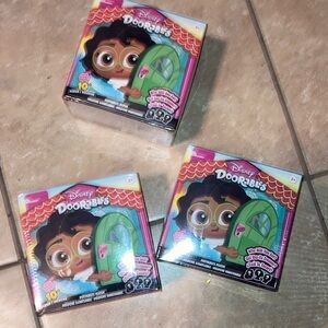 Disney Doorables Plush Surprise Box Set - Encanto characters